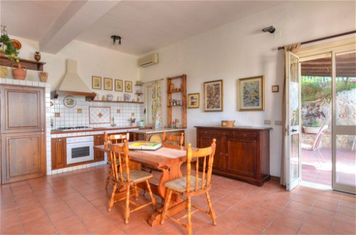 Photo 11 - 3 bedroom House in Siracusa with private pool and sea view