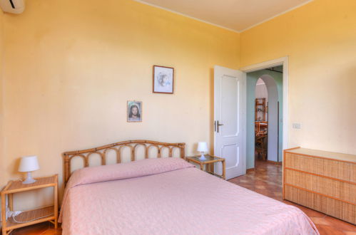 Foto 15 - Casa con 3 camere da letto a Siracusa con piscina privata e giardino