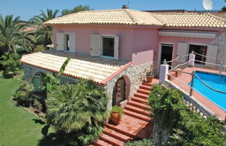 Photo 1 - Maison de 3 chambres à Syracuse avec piscine privée et vues à la mer