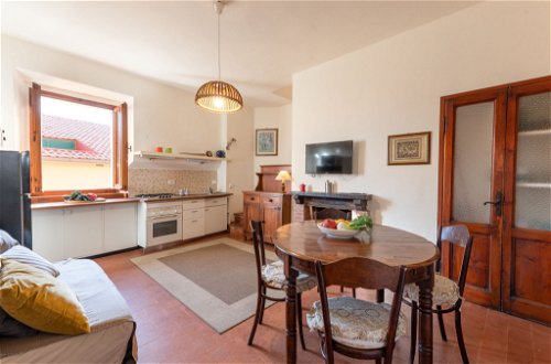 Foto 1 - Apartamento de 2 habitaciones en Castiglione della Pescaia con vistas al mar