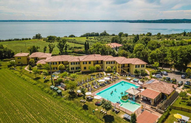 Apartamento de 2 quartos em Moniga del Garda com piscina e jardim - Foto 2