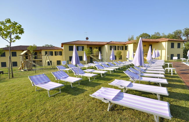 Apartamento de 2 quartos em Moniga del Garda com piscina e jardim - Foto 8