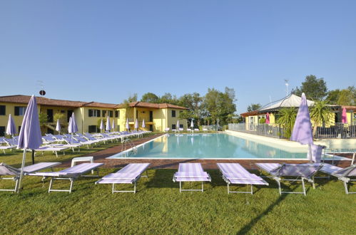 Foto 19 - Appartamento con 1 camera da letto a Moniga del Garda con piscina e giardino