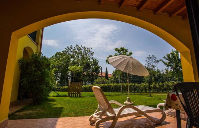 3 bedroom Apartment in Moniga del Garda with swimming pool and garden - Photo 10