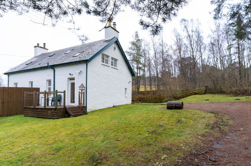 Photo 20 - 2 bedroom House in Aviemore with garden