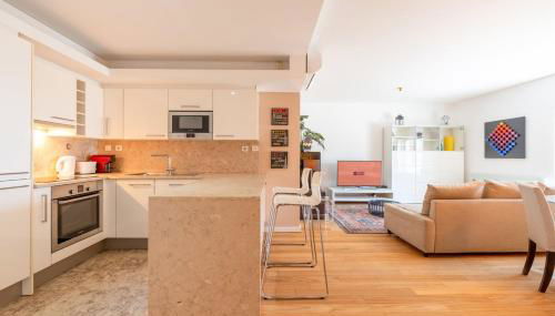 GuestReady - A Premium stay in Chiado - Foto 1