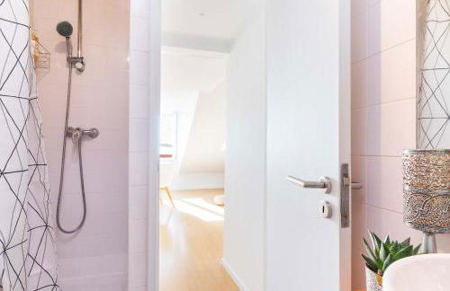 Terrace & River View Retreat - Foto 12