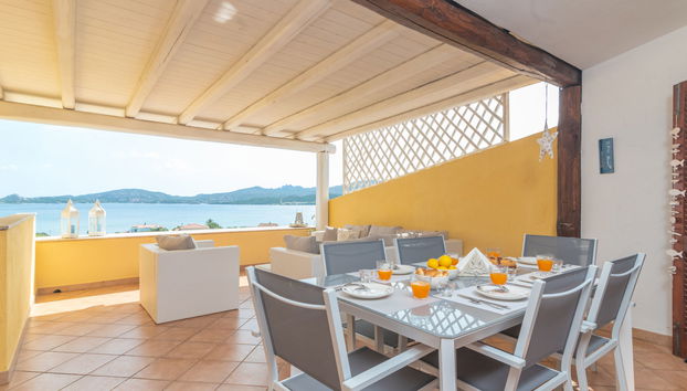 Casa de 4 quartos em Arzachena com jardim e terraço - Foto 3