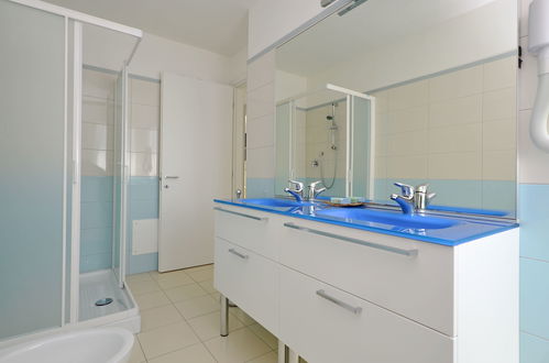 Photo 16 - 2 bedroom Apartment in Lignano Sabbiadoro with garden