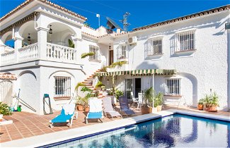 Foto 2 - Casa con 4 camere da letto a Vélez-Málaga con piscina privata e vista mare