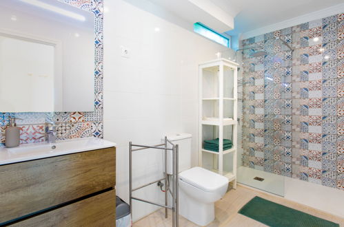 Foto 38 - Casa con 4 camere da letto a Vélez-Málaga con piscina privata e vista mare