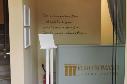 Photo 10 - Foro Romano Luxury Suites