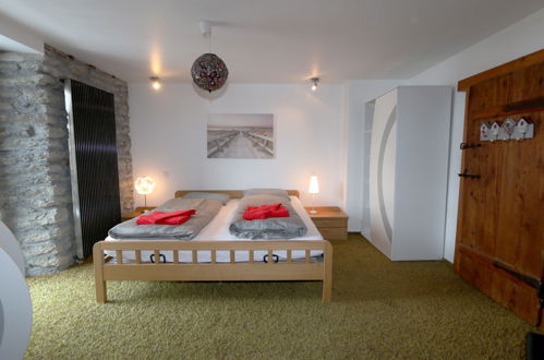 Foto 19 - Appartamento con 4 camere da letto a Saas-Fee