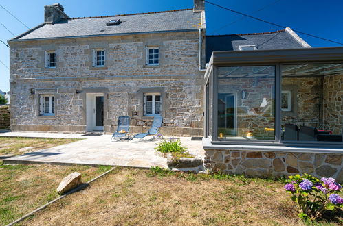 Photo 2 - Maison de 3 chambres à Plogoff avec terrasse et vues à la mer