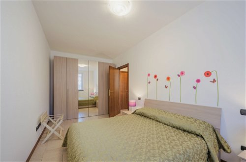 Foto 14 - Appartamento con 2 camere da letto a Sestri Levante con giardino e vista mare