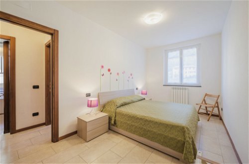 Foto 13 - Appartamento con 2 camere da letto a Sestri Levante con giardino e vista mare