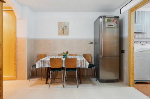 Foto 11 - Appartamento con 3 camere da letto a Spagna con terrazza