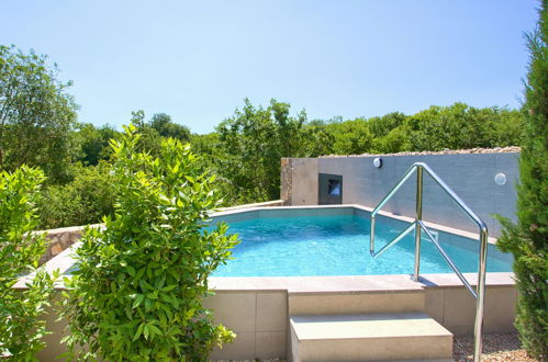 Photo 5 - Maison de 4 chambres à Krk avec piscine privée et vues à la mer