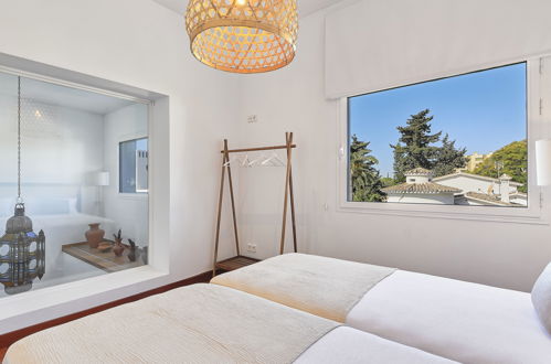 Photo 28 - Maison de 6 chambres à Estepona avec piscine privée et vues à la mer