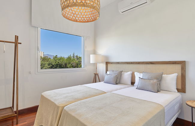 Maison de 7 chambres à Estepona avec piscine privée et jardin - Photo 27