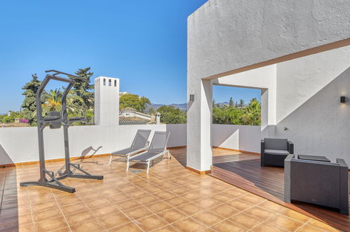 Foto 18 - Casa con 6 camere da letto a Estepona con piscina privata e giardino