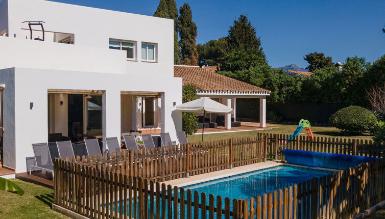 Photo 1 - Maison de 6 chambres à Estepona avec piscine privée et jardin