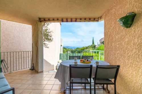 Photo 14 - Appartement de 2 chambres à Cavalaire-sur-Mer avec jardin et terrasse