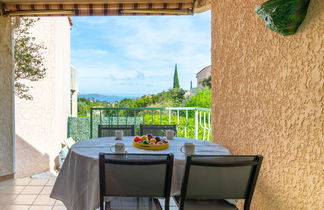 Photo 1 - Appartement de 2 chambres à Cavalaire-sur-Mer avec jardin et vues à la mer