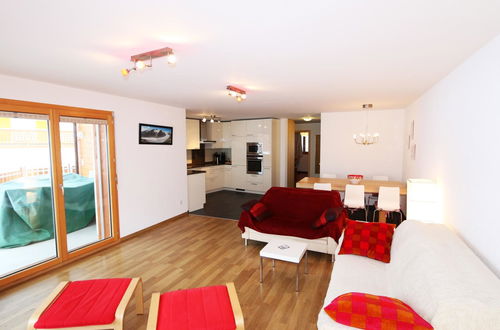 Foto 2 - Appartamento con 3 camere da letto a Saas-Fee