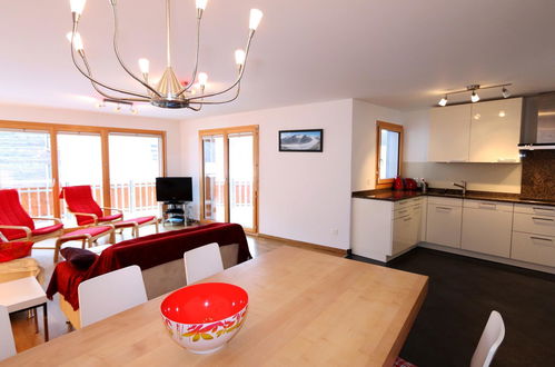 Foto 1 - Apartamento de 3 quartos em Saas-Fee