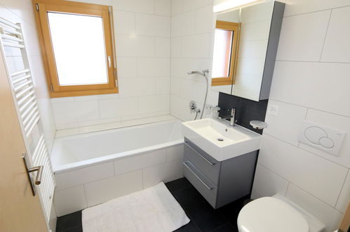 Foto 8 - Apartamento de 3 habitaciones en Saas-Fee