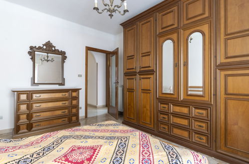 Foto 12 - Apartment mit 2 Schlafzimmern in Vallecrosia mit blick aufs meer