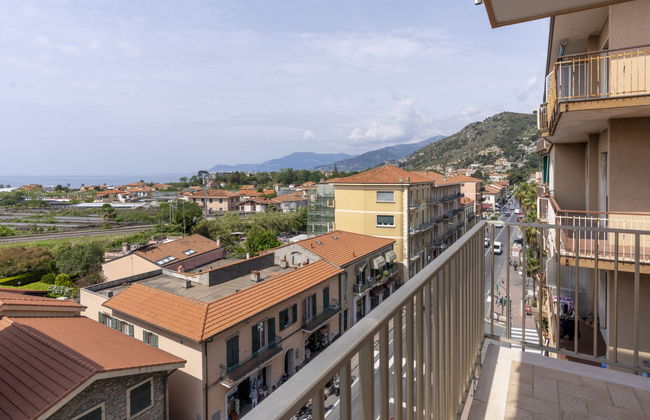 Apartamento de 3 quartos em Vallecrosia com jardim - Foto 17