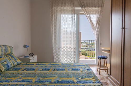 Foto 5 - Apartment mit 2 Schlafzimmern in Vallecrosia mit blick aufs meer