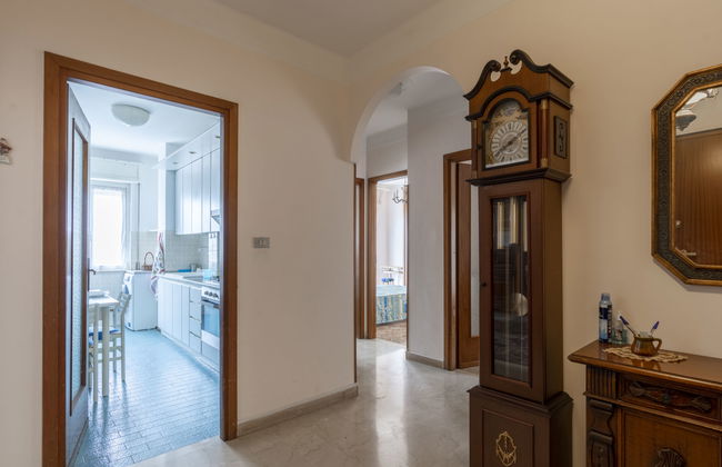 Apartamento de 3 quartos em Vallecrosia com jardim - Foto 9