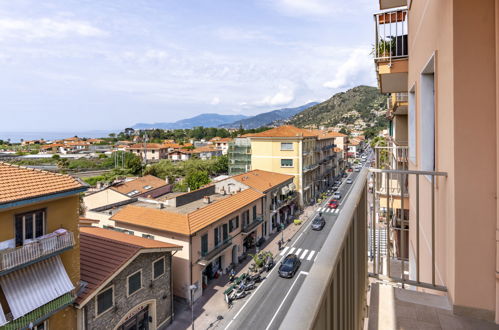 Foto 17 - Apartamento de 2 quartos em Vallecrosia com vistas do mar