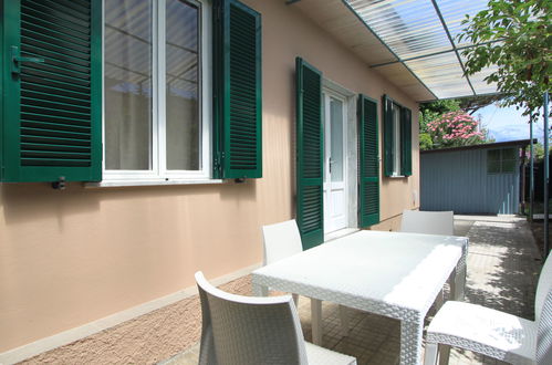 Foto 7 - Casa con 2 camere da letto a Forte dei Marmi con giardino