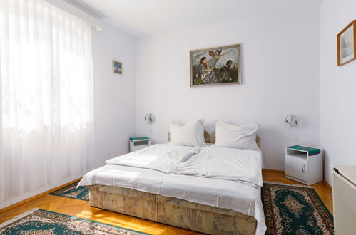 Foto 8 - Haus mit 5 Schlafzimmern in Balatonlelle mit garten und terrasse