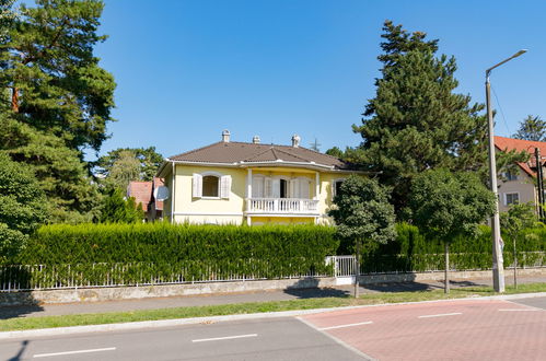 Foto 20 - Appartamento con 2 camere da letto a Balatonlelle con giardino e terrazza