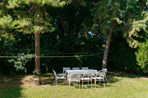 Foto 5 - Haus mit 5 Schlafzimmern in Balatonlelle mit garten und terrasse