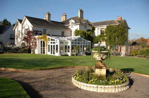 Photo 1 - Summer Lodge Country House Hotel