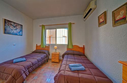 Foto 15 - Appartamento con 3 camere da letto a Calp con piscina e giardino