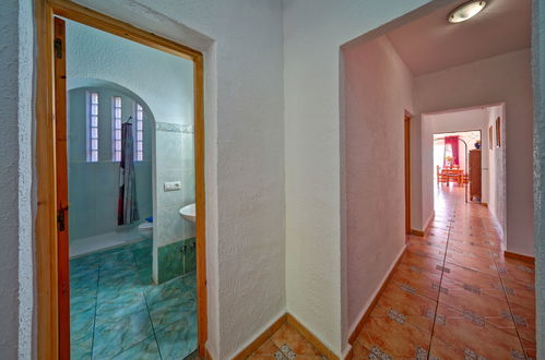 Foto 18 - Apartamento de 3 quartos em Calp com piscina e jardim