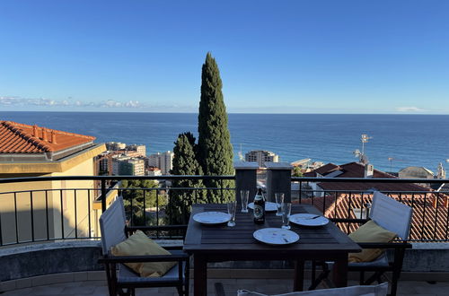 Foto 10 - Apartment mit 2 Schlafzimmern in Pietra Ligure mit terrasse und blick aufs meer