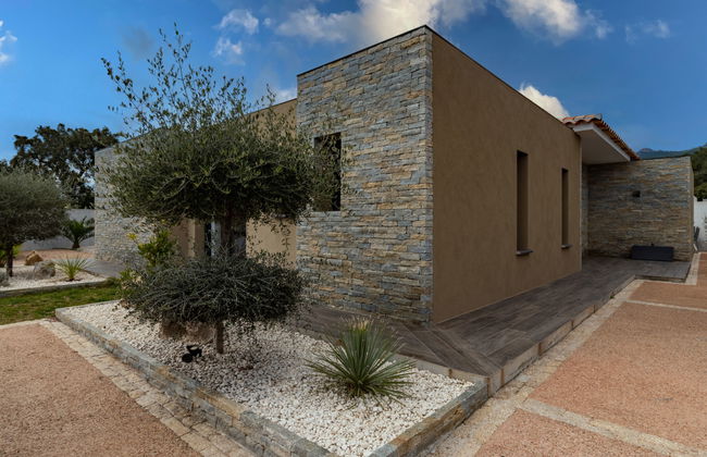 Casa de 5 quartos em Lecci com piscina privada e jardim - Foto 30