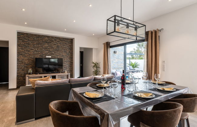 Casa de 5 quartos em Lecci com piscina privada e jardim - Foto 11