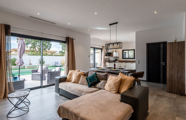 Casa de 5 quartos em Lecci com piscina privada e jardim - Foto 5