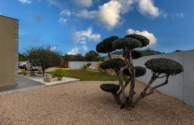 Casa de 5 quartos em Lecci com piscina privada e jardim - Foto 31