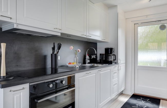 Apartamento de 2 quartos em Allinge com piscina e terraço - Foto 13