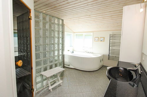 Foto 9 - Casa con 4 camere da letto a Løkken con terrazza e sauna